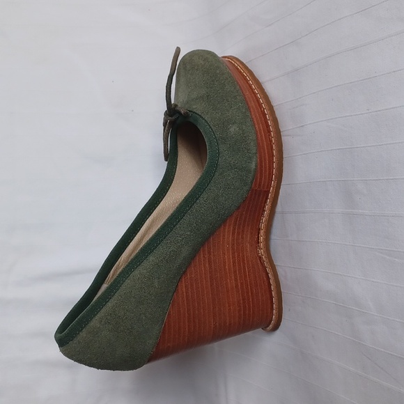 Zigi New York Moss Green Suede Wedge Heels NEW- Sz. 7.5 - Picture 10 of 10